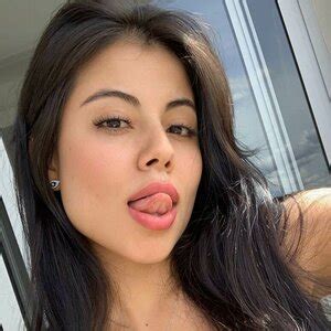 angelwoof onlyfans leaks|Angelwoof / Angellwoof / Sophia Viotto / angelwoof /。